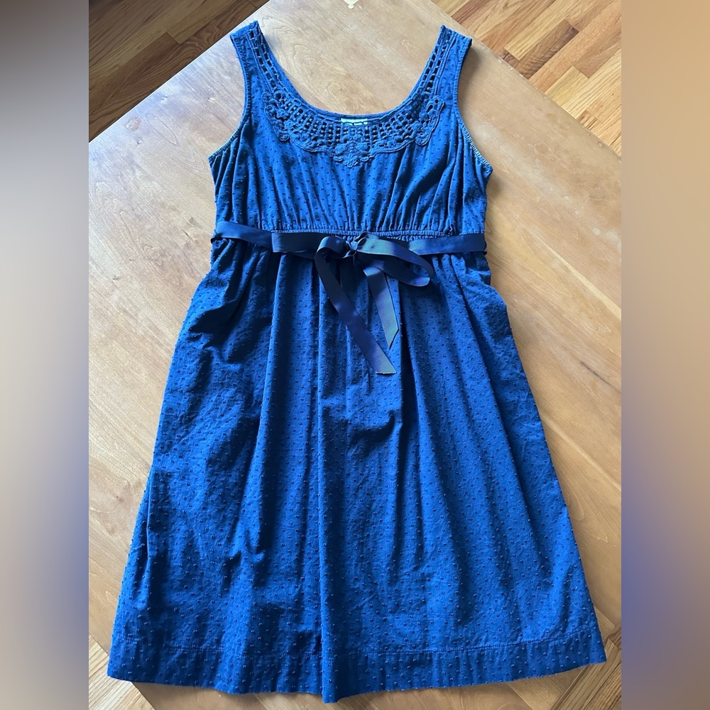 Motherhood Maternity Dress with pretty macrame type detail.